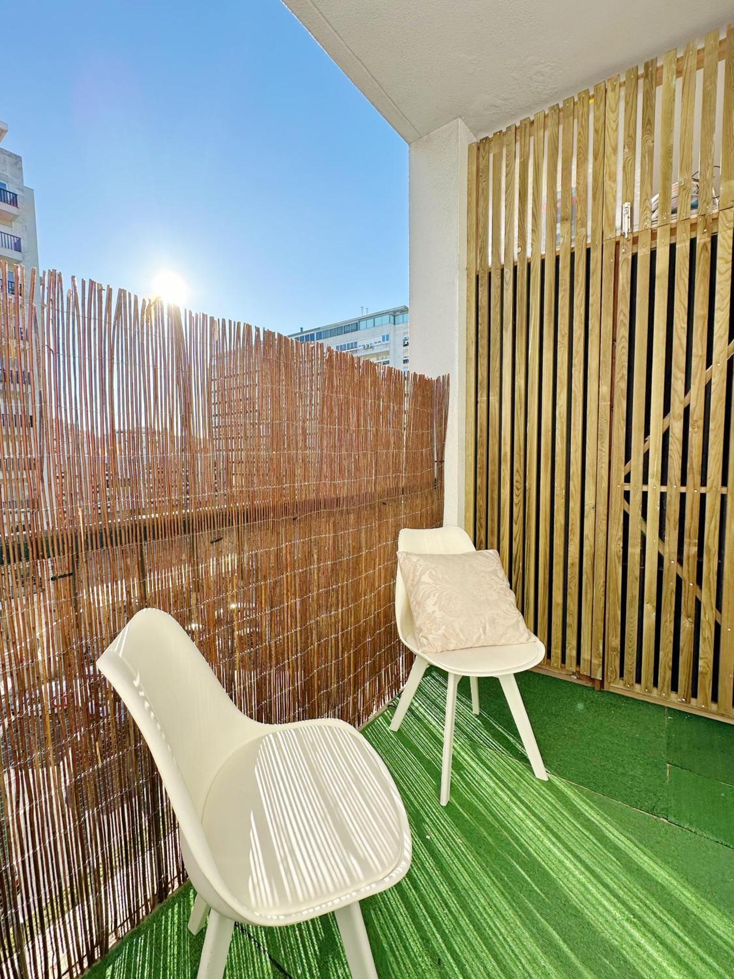 Soar Home I Urban Nest - Near Airport & Green Park Lisboa Екстериор снимка