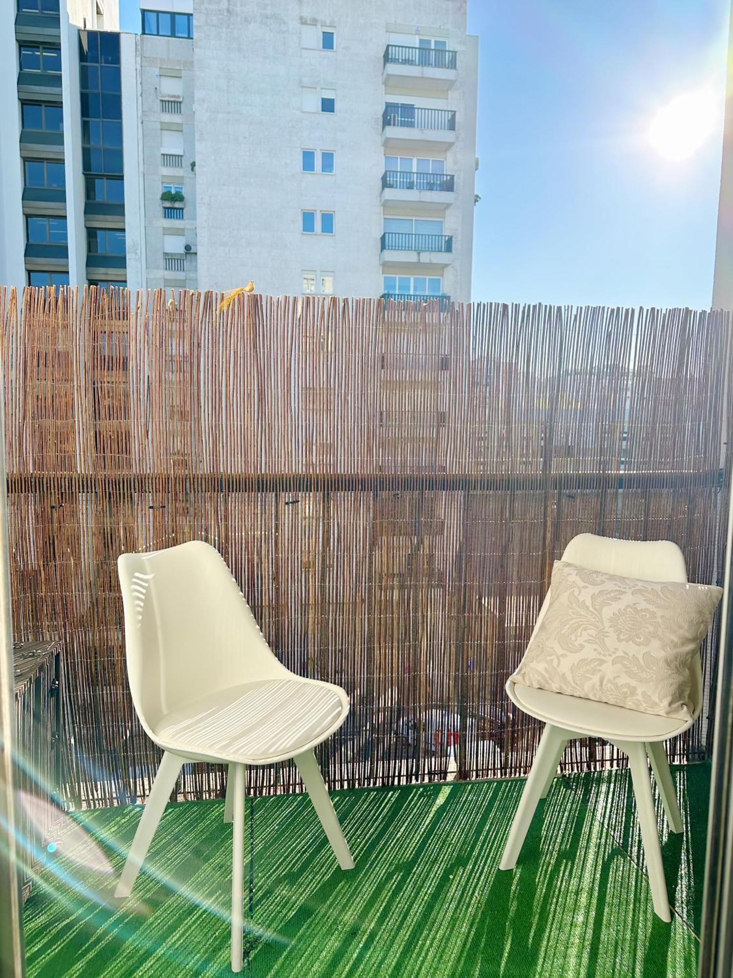 Soar Home I Urban Nest - Near Airport & Green Park Lisboa Екстериор снимка